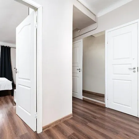 Cinema - 2-bed, 2-bath - Free Private Parking * 탈린