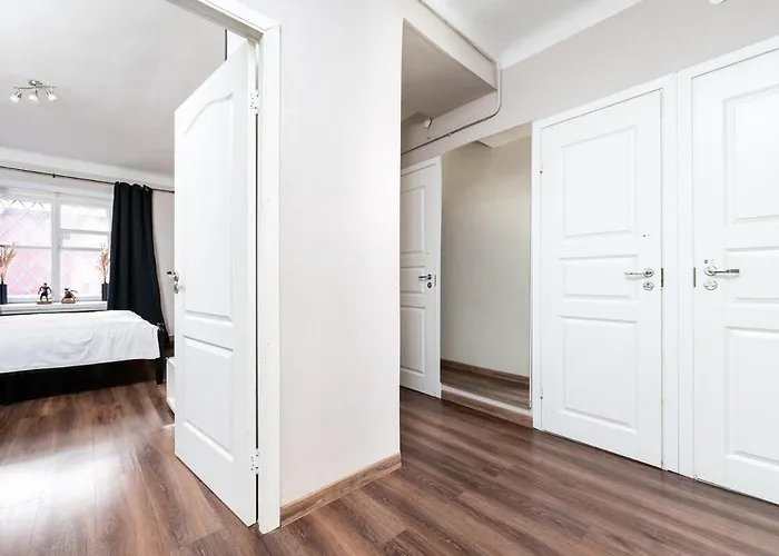 Cinema - 2-bed, 2-bath - Free Private Parking * Ταλίν