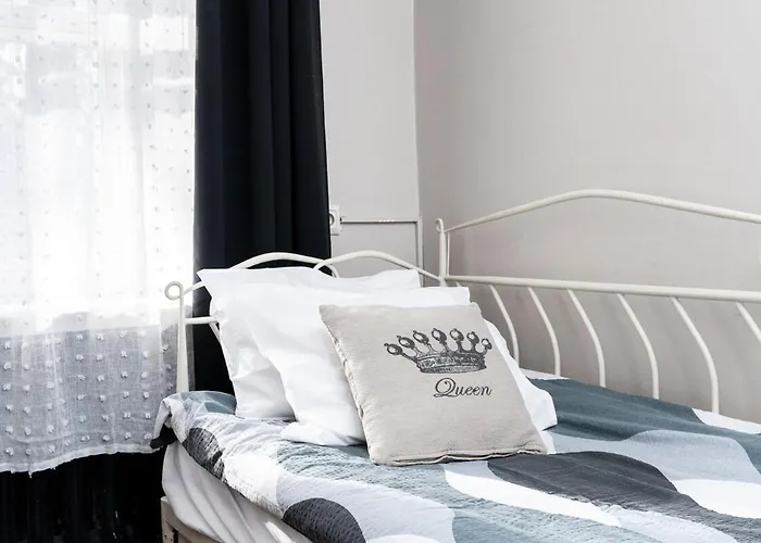 Apartman Cinema - 2-bed, 2-bath - Free Private Parking Tallinn