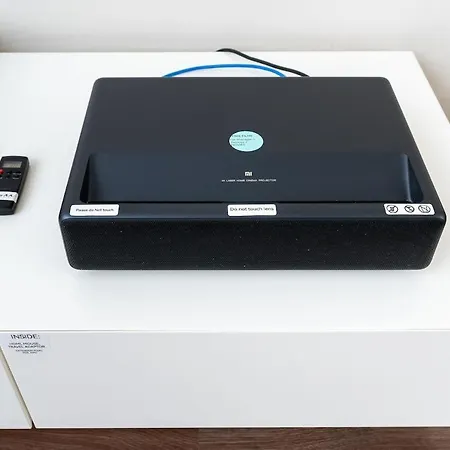 Apartamento Cinema - 2-bed, 2-bath - Free Private Parking *