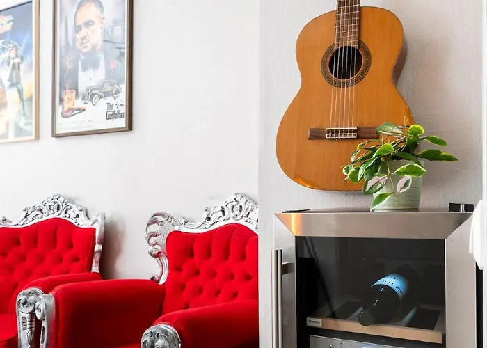 Cinema - 2-bed, 2-bath - Free Private Parking Tallinn