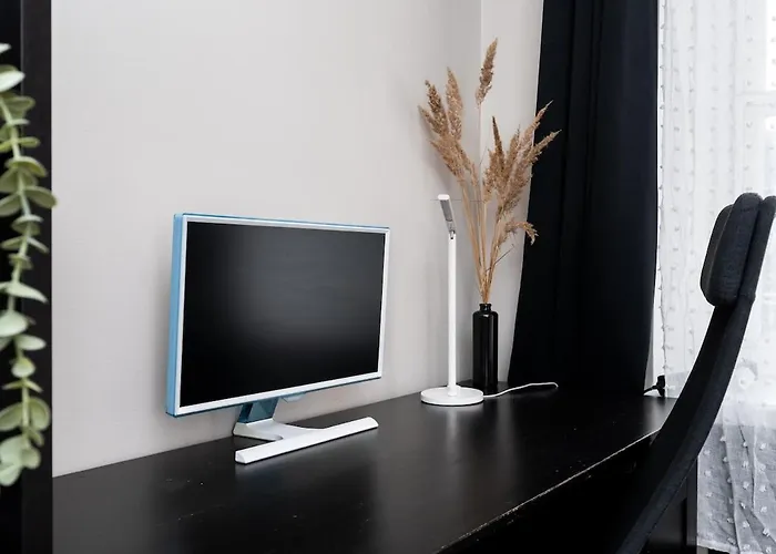 Cinema - 2-bed, 2-bath - Free Private Parking Tallinn